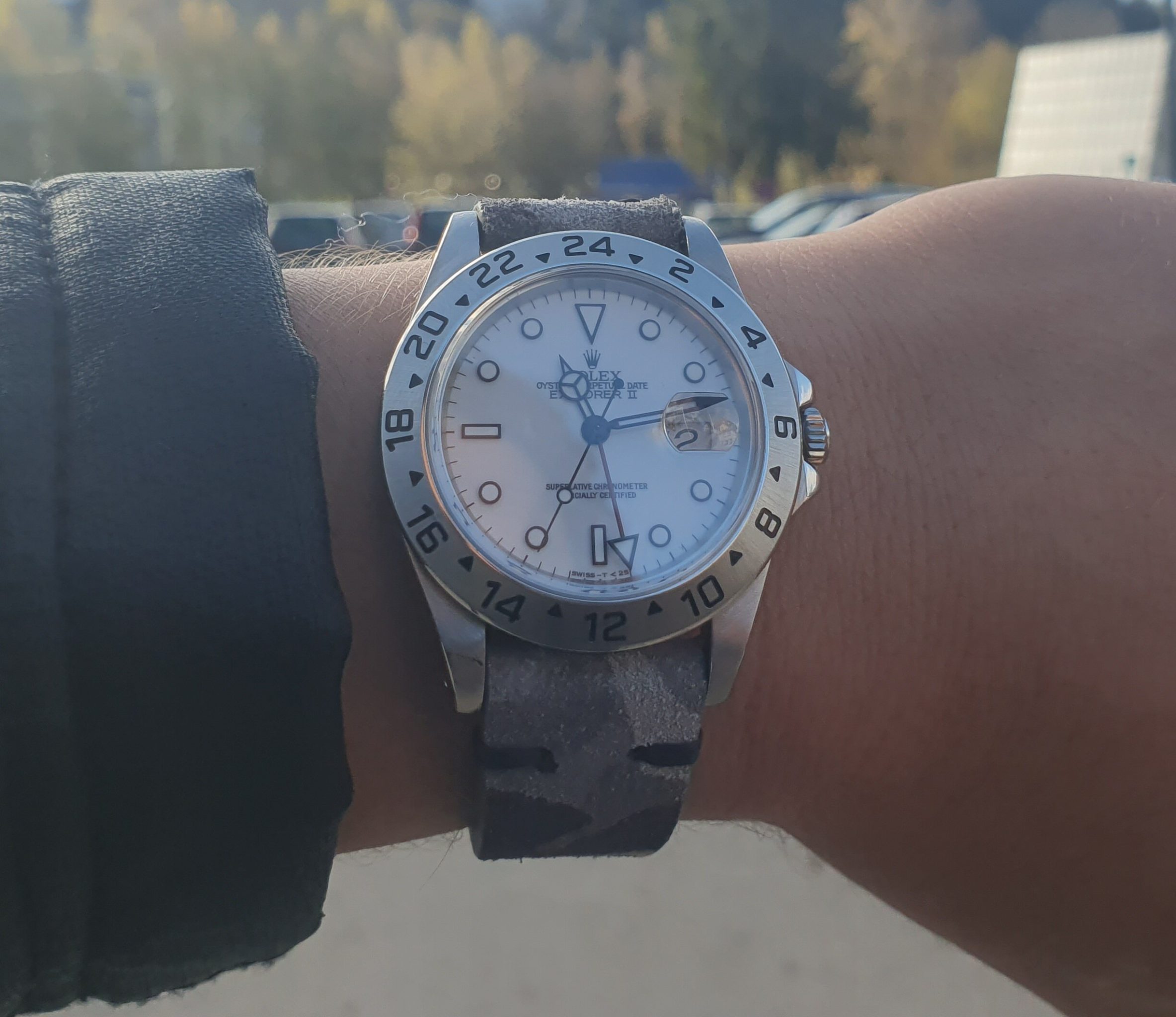 Rolex Explorer II Polar 16570