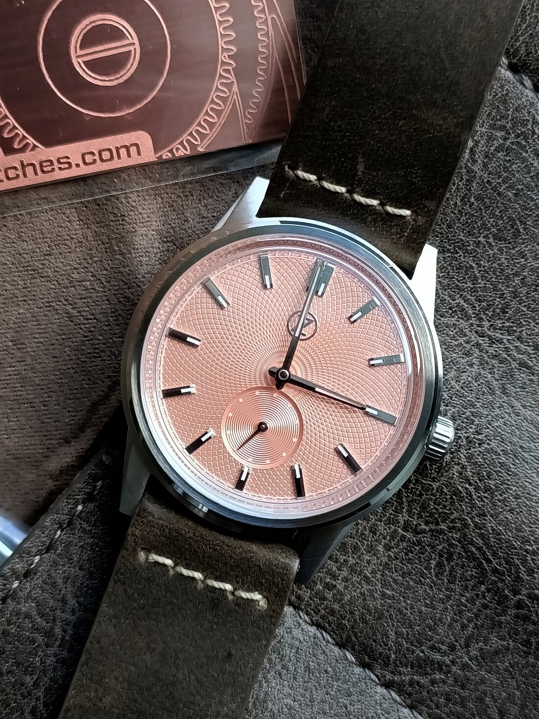 Zelos Nova 38mm Salmon Dial